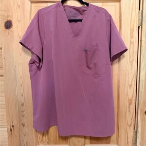 Figs Women's Short Sleeve V-Neck Scrub Top - Dusty Rose